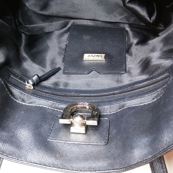 DKNY Black Lined Logo Tote, 17" x 18.5" - Picture 5 of 6